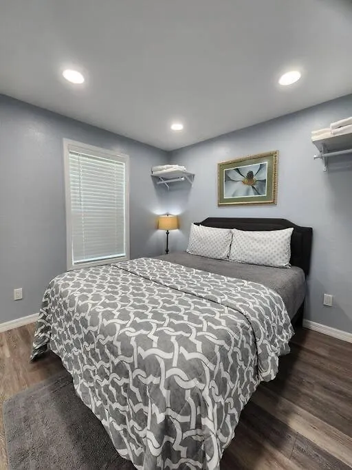 Studio Grande Lakeland Apartment